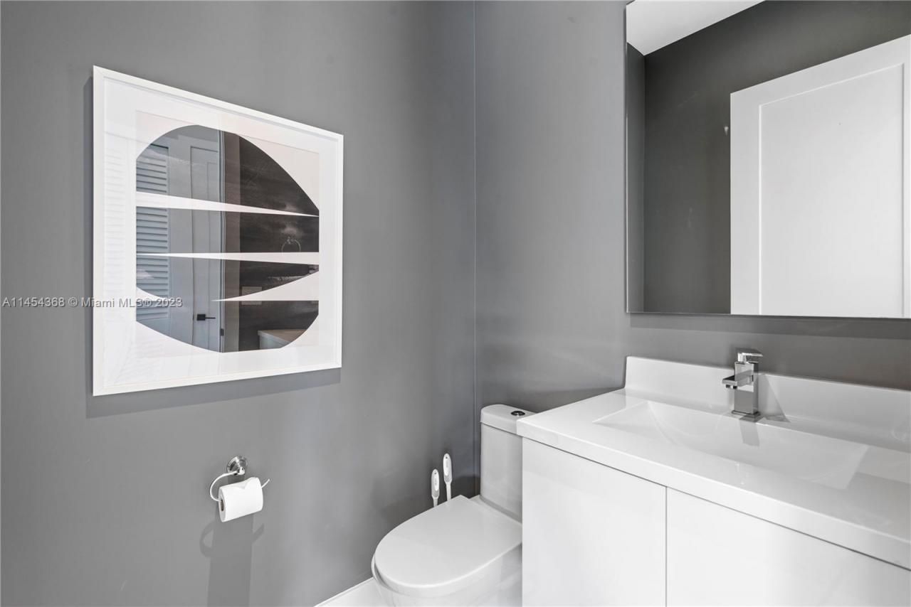 525 SW 87th Ave, Miami, FL 33174 Photo