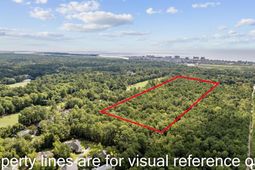 Victoria Falls Ln. photo 4