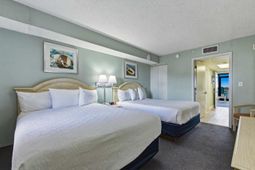 201 77th Ave. N photo 4