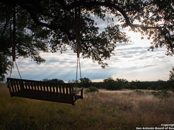 649 Rocky Hill Rd, Junction, TX 76849