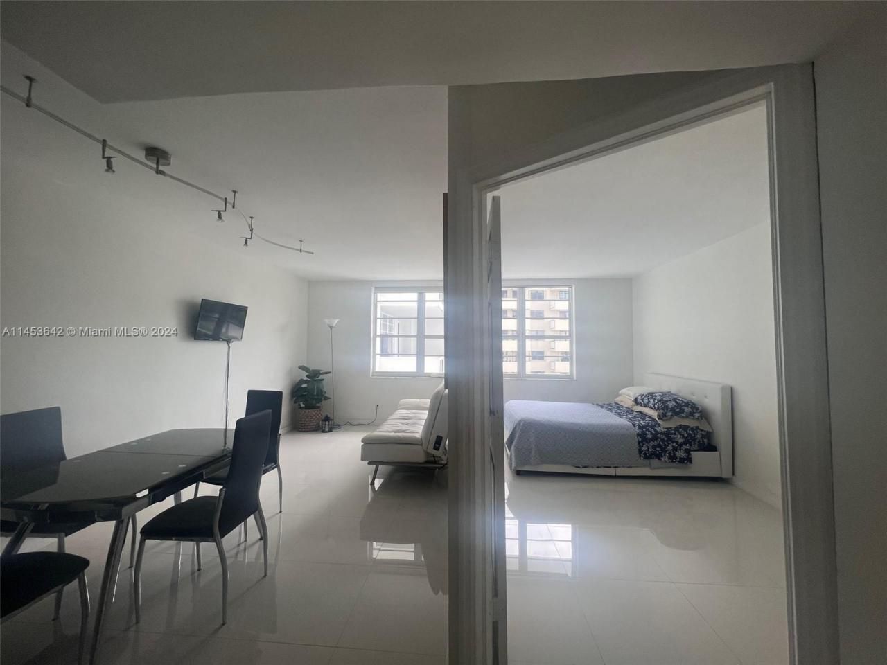 100 Lincoln Rd, Unit 501, Miami Beach, FL 33139 Photo