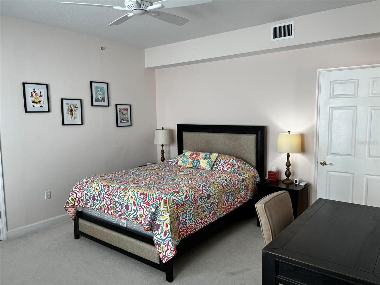 750 N Tamiami Trail, Unit 916, Sarasota, FL 34236 Photo