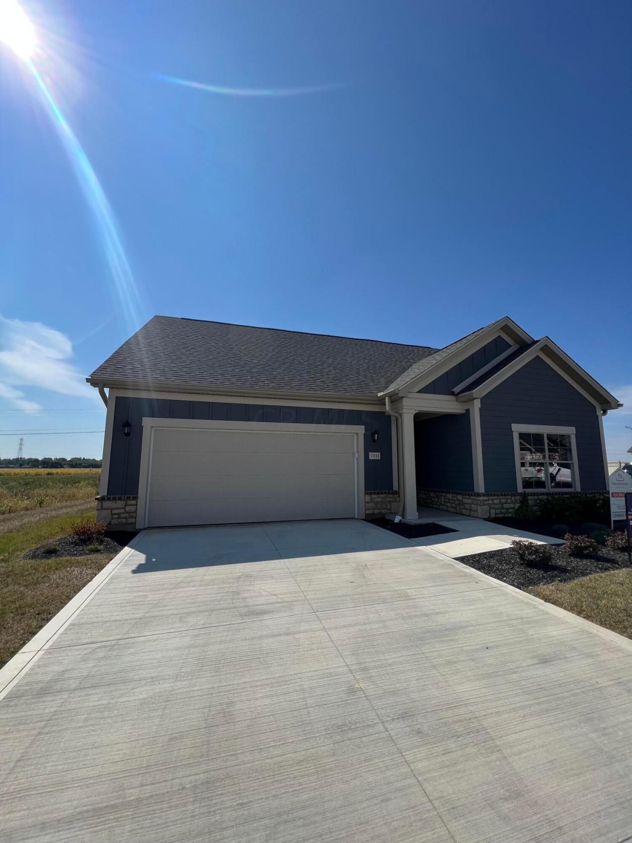 7231 Lehman Park Place, Unit PRIVAT, Canal Winchester, OH 43110 Main Photo