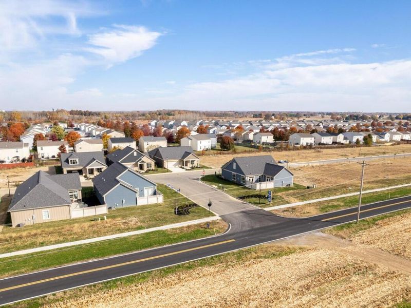 7231 Lehman Park Place, Unit PRIVAT, Canal Winchester, OH 43110 Photo 2