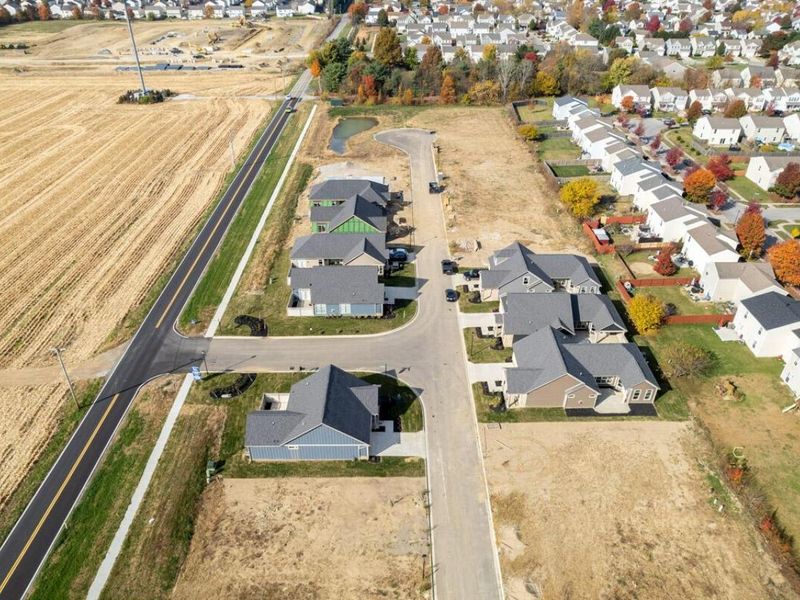 7231 Lehman Park Place, Unit PRIVAT, Canal Winchester, OH 43110 Photo 3