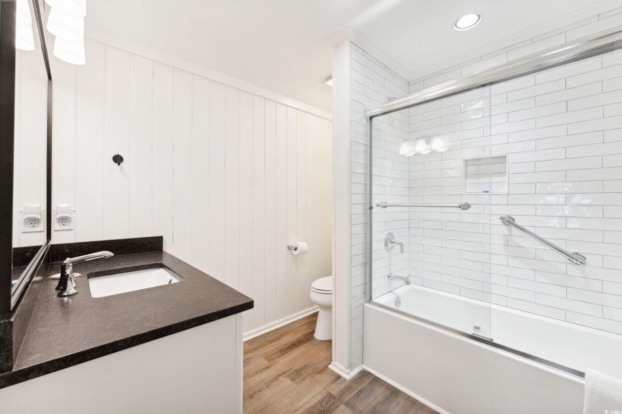 766 Springs Ave. Photo 25