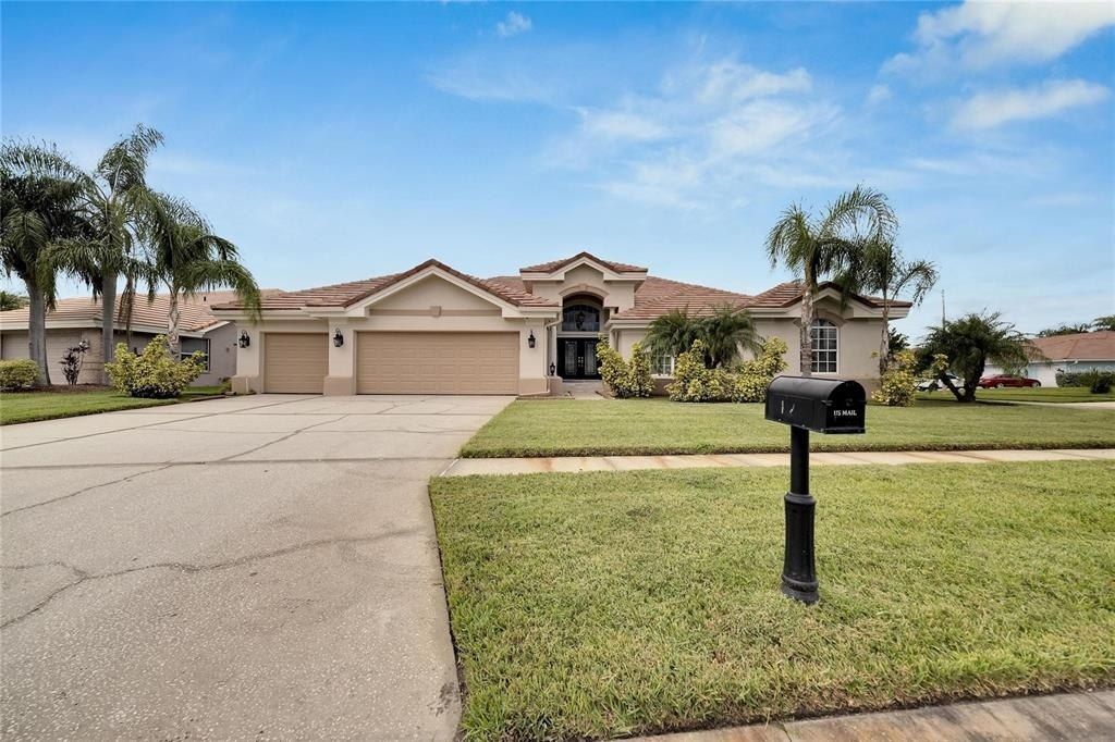 10301 Manta Way, Tampa, FL 33615 Photo