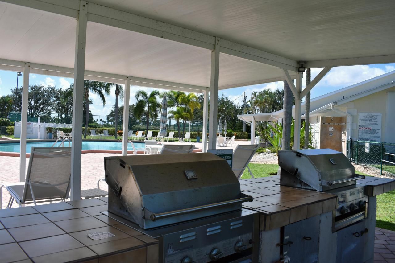 500 Grove Isle Circle, Unit 103, Vero Beach, FL 32962 Photo