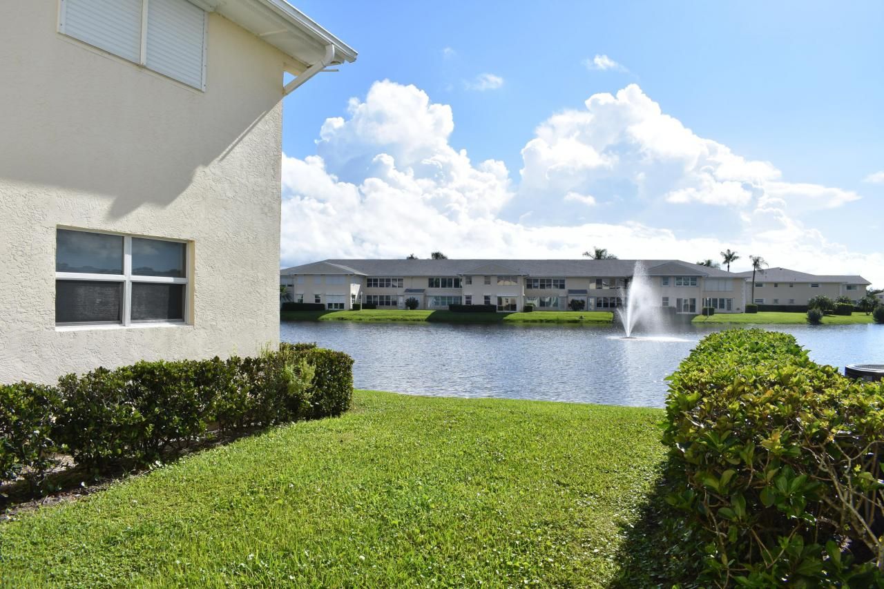 500 Grove Isle Circle, Unit 103, Vero Beach, FL 32962 Photo