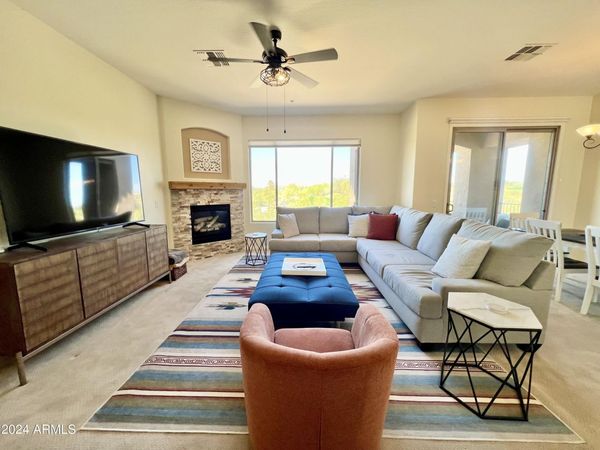 19475 N GRAYHAWK Drive, Unit 2002, Scottsdale, AZ 85255