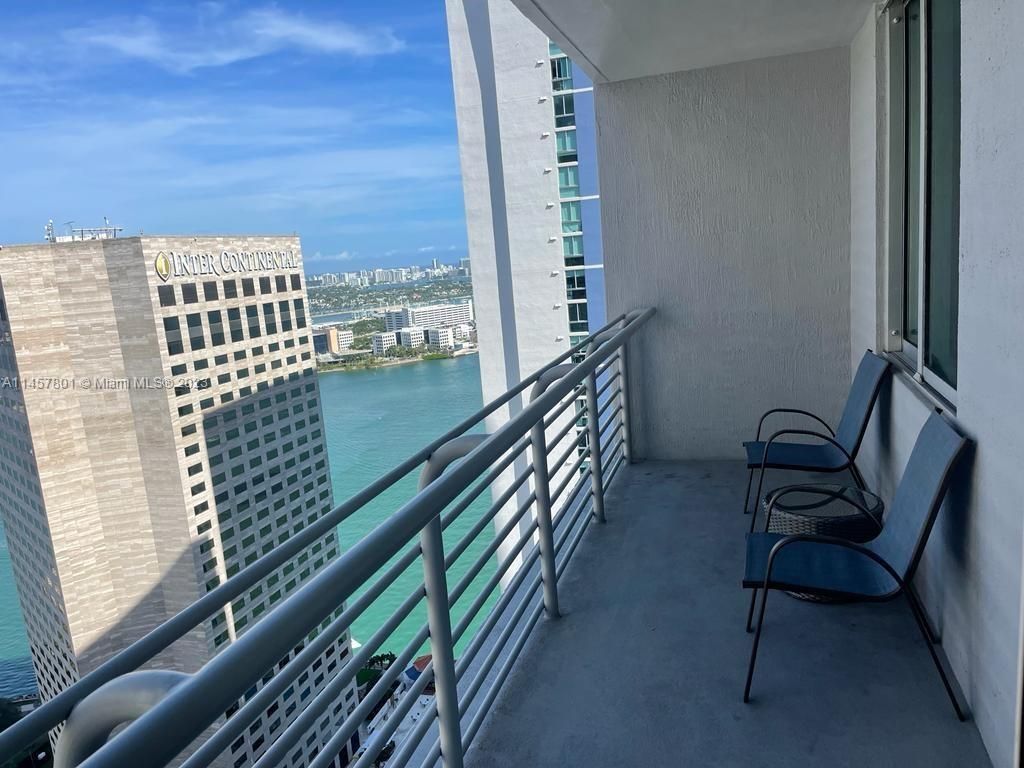 325 S Biscayne Blvd, Unit 3716, Miami, FL 33131 Photo