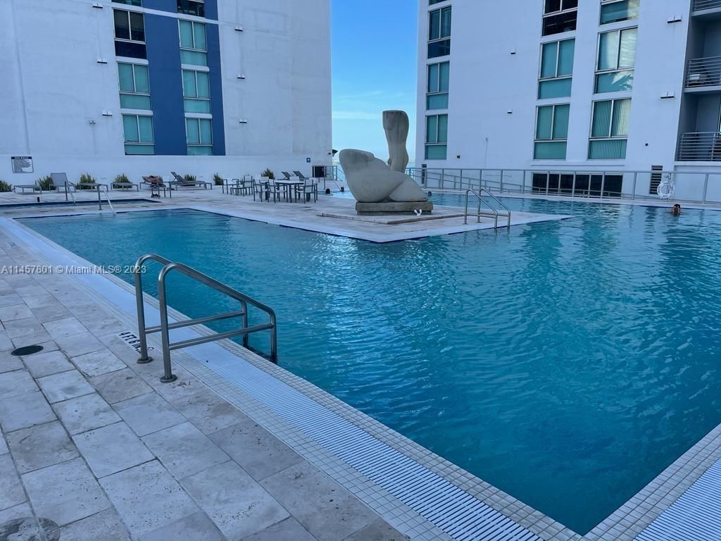 325 S Biscayne Blvd, Unit 3716, Miami, FL 33131 Photo