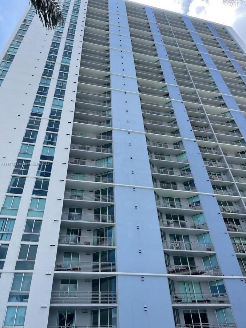 325 S Biscayne Blvd, Unit 3716, Miami, FL 33131 Photo