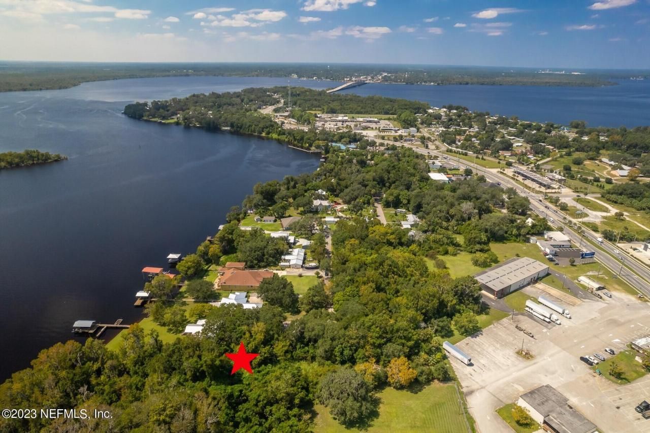 227 S Highway 17, East Palatka, FL 32131 Photo