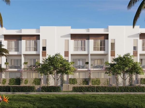 1028 SUNSET POINT ROAD, Unit R2, CLEARWATER, FL 33755