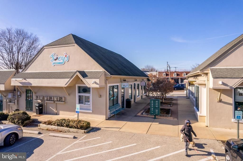 1 ALLISON ROAD, ORELAND, PA 19075