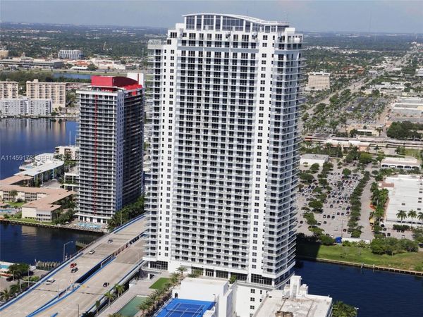 4010 S Ocean Dr, Unit R2206, Hollywood, FL 33019
