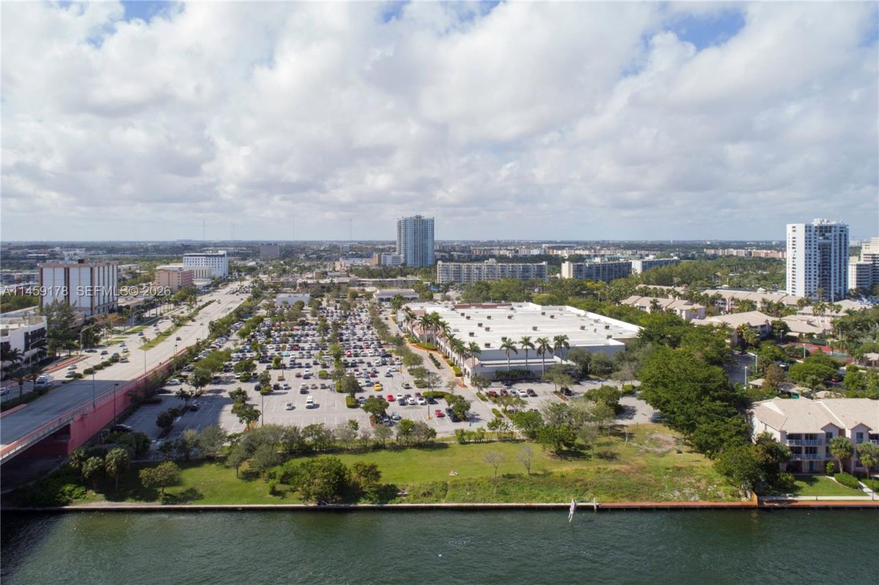 4010 S Ocean Dr, Unit R2206, Hollywood, FL 33019 Photo