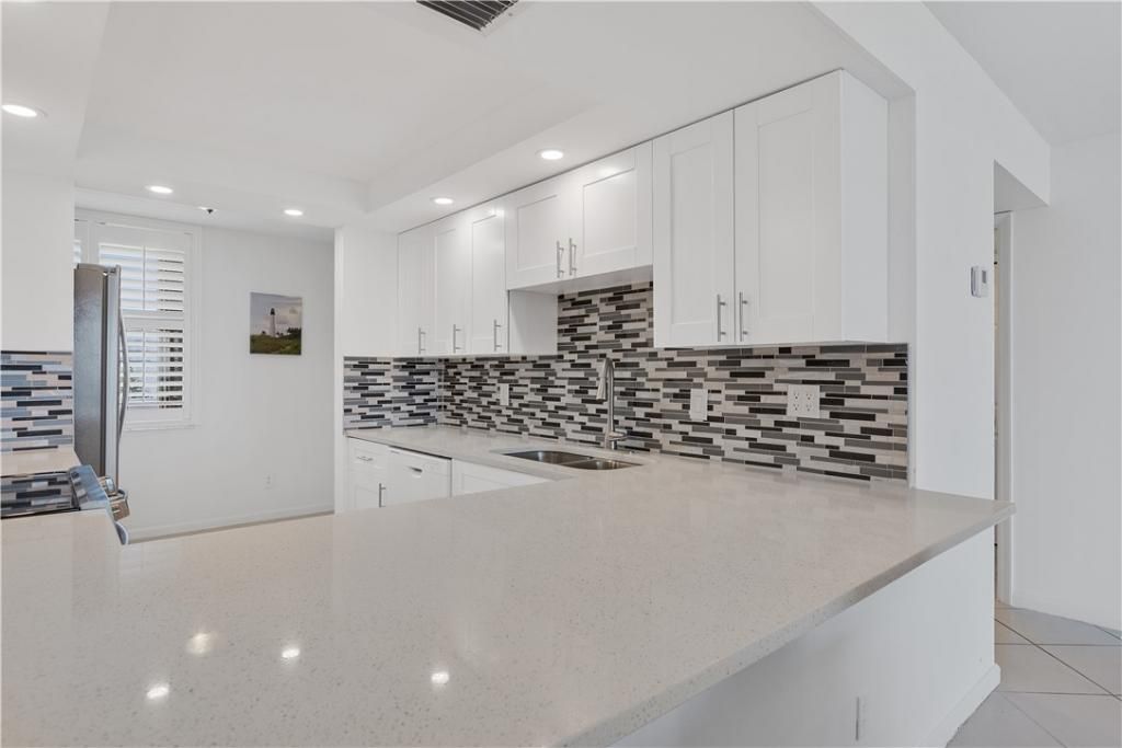 5061 N Highway A1a, Unit 504, Fort Pierce, FL 34950 Photo