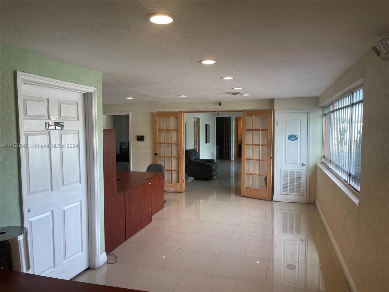 9800 NW 27th Ave, Miami, FL 33147 Photo