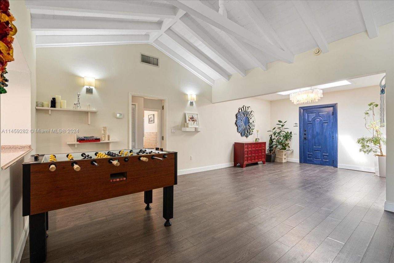 433 E Dilido Dr, Miami Beach, FL 33139 Photo