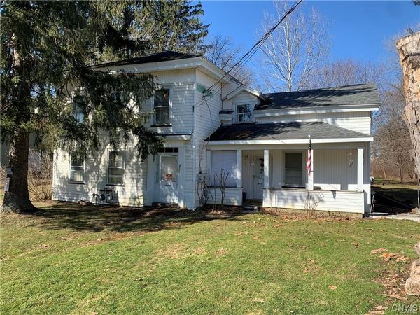 8621 Morgan Road, Clay, NY 13041
