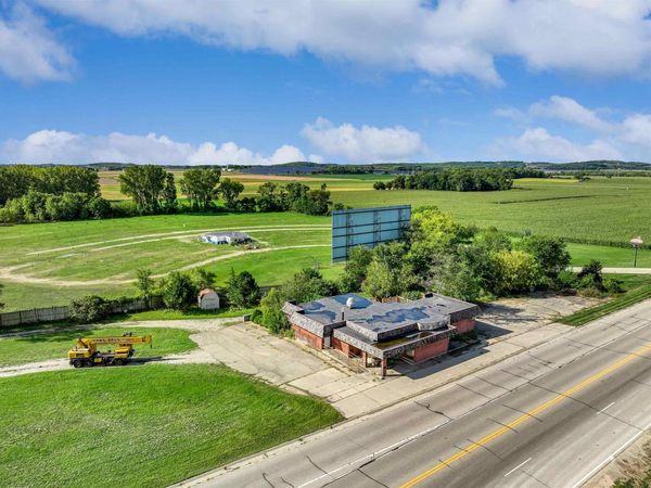 W6315 US Highway 18, Jefferson, WI 53549