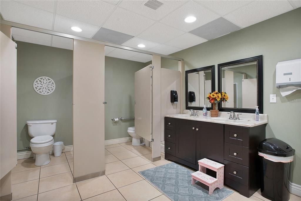 37143 Clinton Avenue, Dade City, FL 33525 Photo