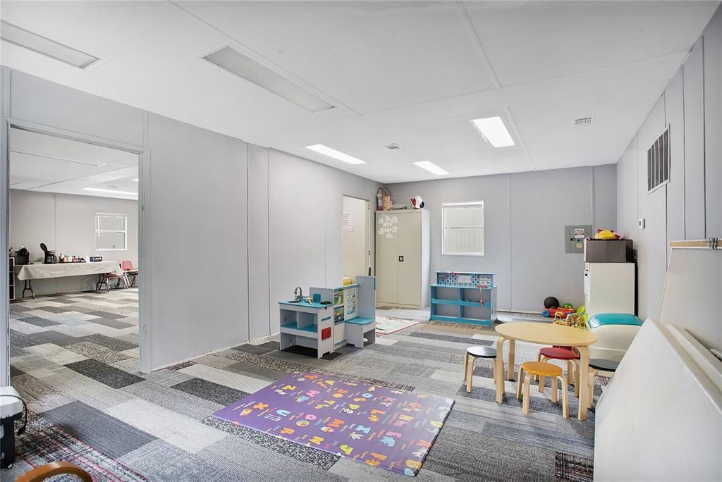 37143 Clinton Avenue, Dade City, FL 33525 Photo