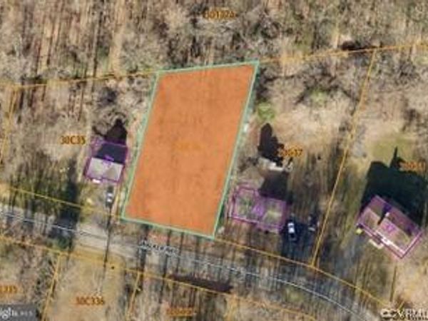 33 Walker Way, Stafford, VA 22554