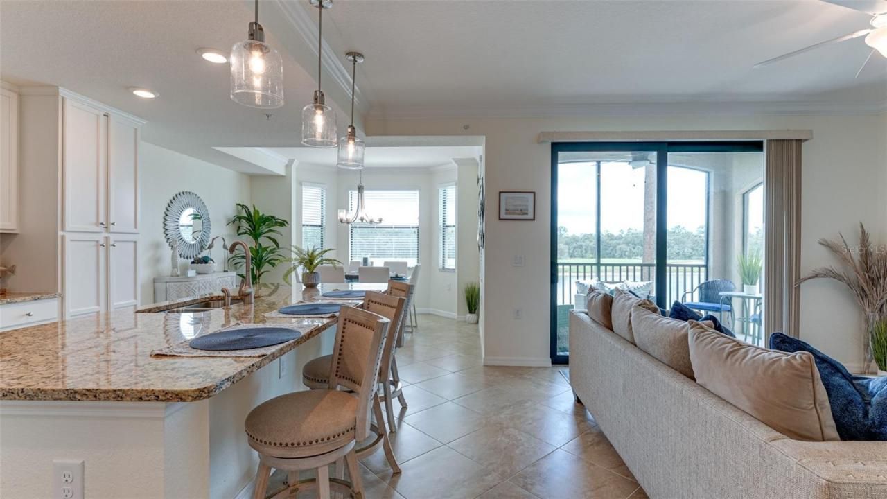 17108 Vardon Terrace, Unit 206, Bradenton, FL 34211 Photo