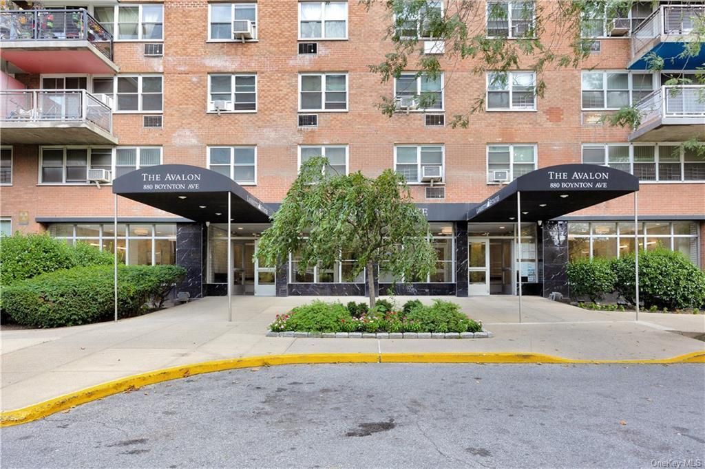 880 Boynton Avenue, Unit 14D, Bronx, NY 10473 Main Photo