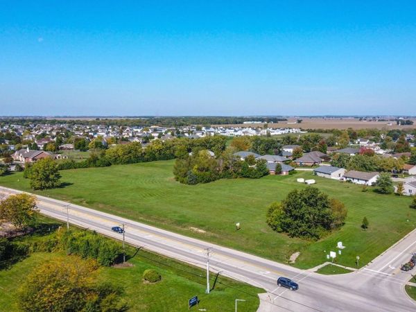 LOT 2 W ROUTE 6 Highway, Morris, IL 60450