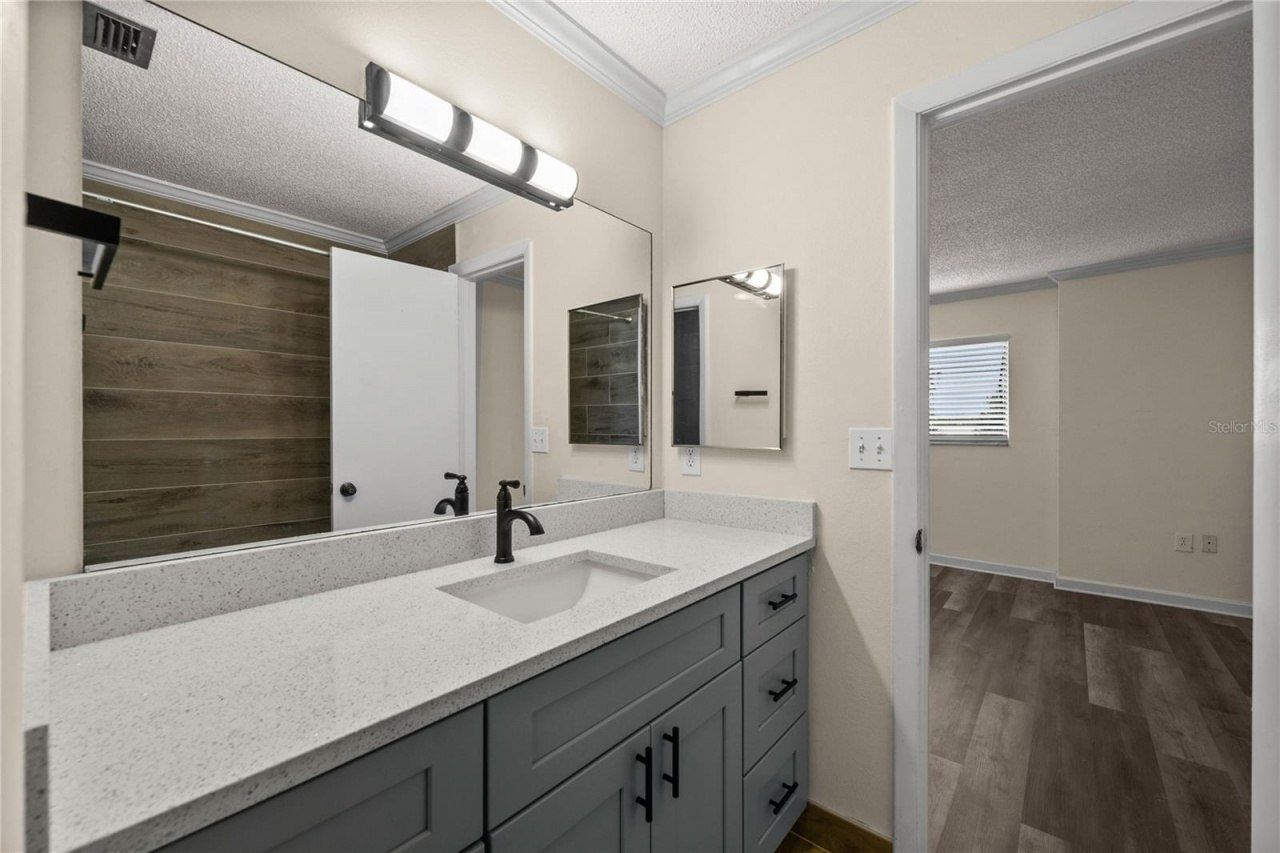 3700 Beneva Road, Sarasota, FL 34232 Photo