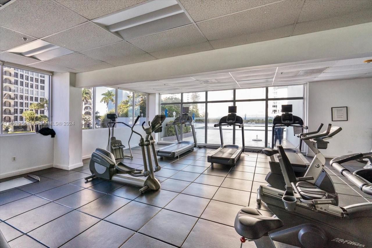 5601 Collins Ave, Unit 1514, Miami Beach, FL 33140 Photo