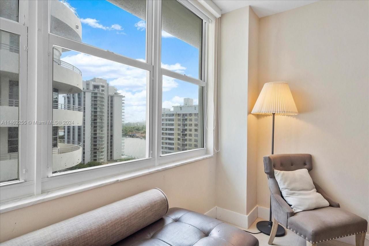 5601 Collins Ave, Unit 1514, Miami Beach, FL 33140 Photo