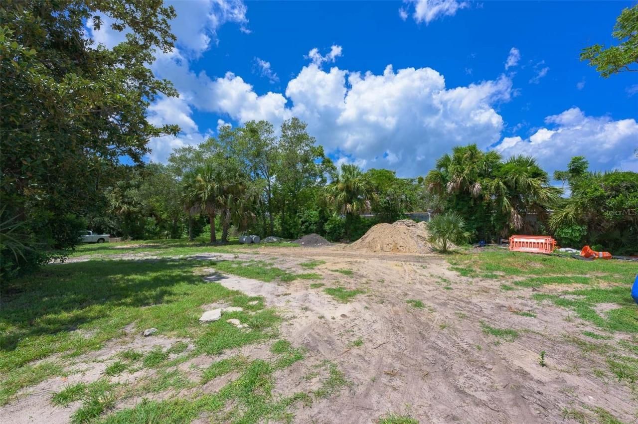 000 Ridgewood Avenue, Holly Hill, FL 32117 Photo