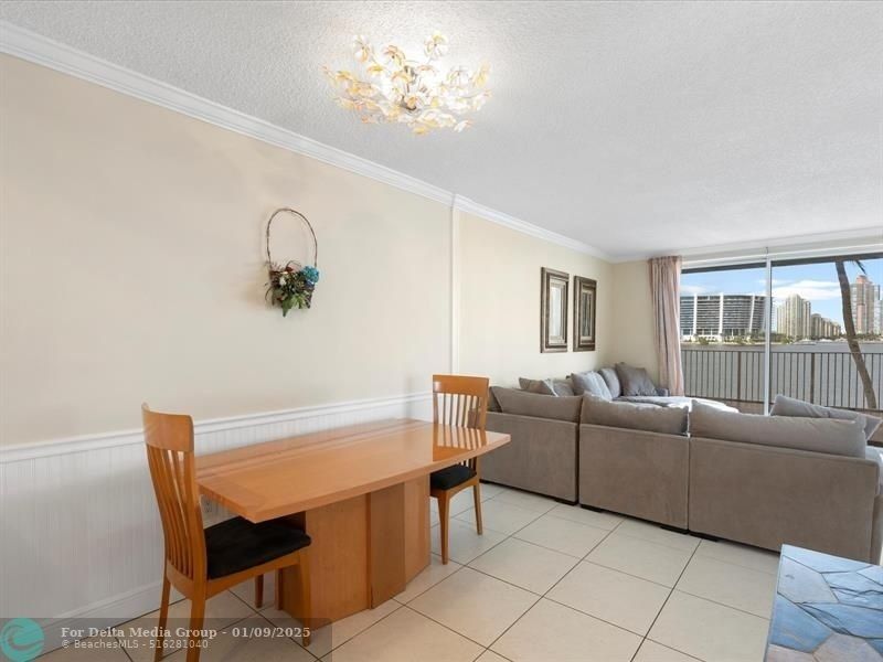 18260 N Bay Road, Unit 304, Sunny Isles Beach, FL 33160 Photo