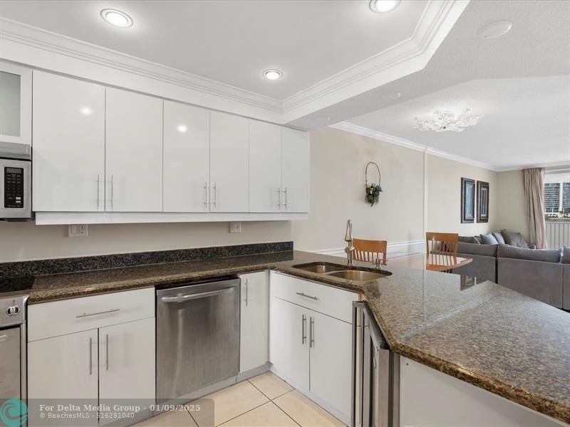 18260 N Bay Road, Unit 304, Sunny Isles Beach, FL 33160 Photo