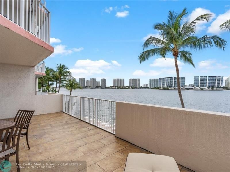 18260 N Bay Road, Unit 304, Sunny Isles Beach, FL 33160 Photo