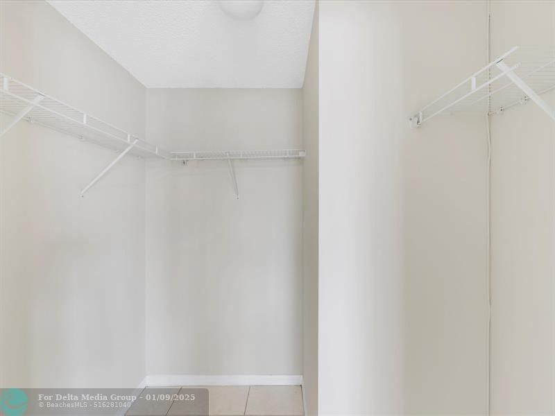 18260 N Bay Road, Unit 304, Sunny Isles Beach, FL 33160 Photo