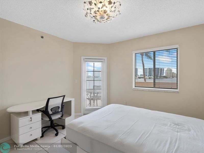 18260 N Bay Road, Unit 304, Sunny Isles Beach, FL 33160 Photo