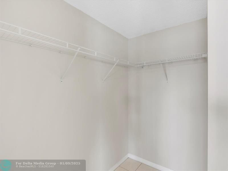 18260 N Bay Road, Unit 304, Sunny Isles Beach, FL 33160 Photo