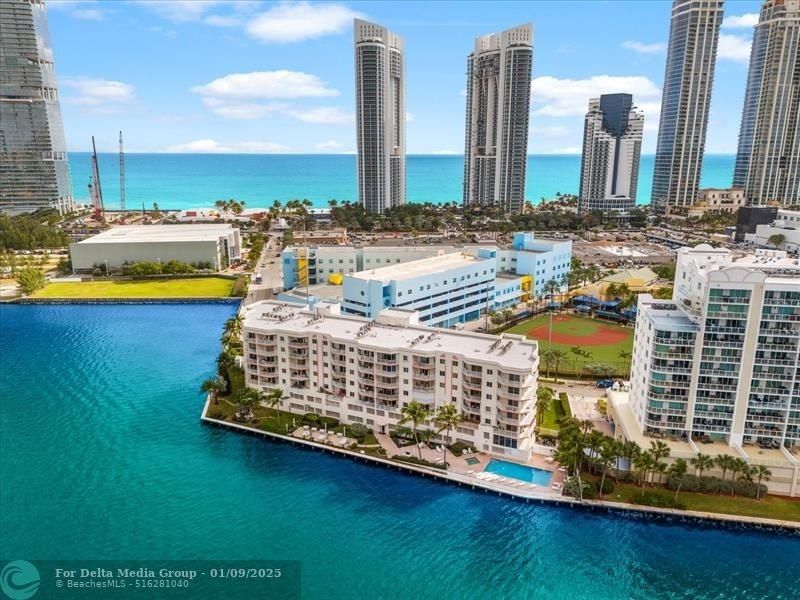 18260 N Bay Road, Unit 304, Sunny Isles Beach, FL 33160 Photo