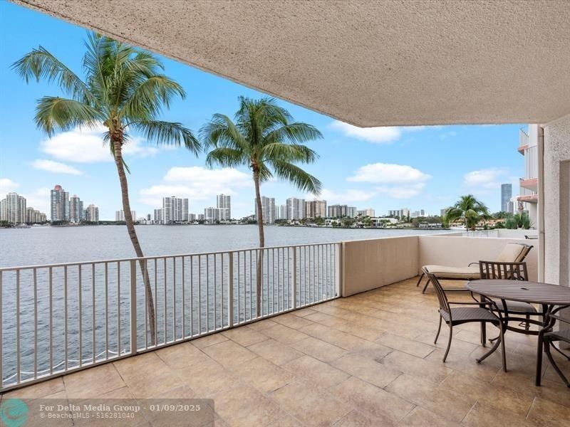 18260 N Bay Road, Unit 304, Sunny Isles Beach, FL 33160 Photo