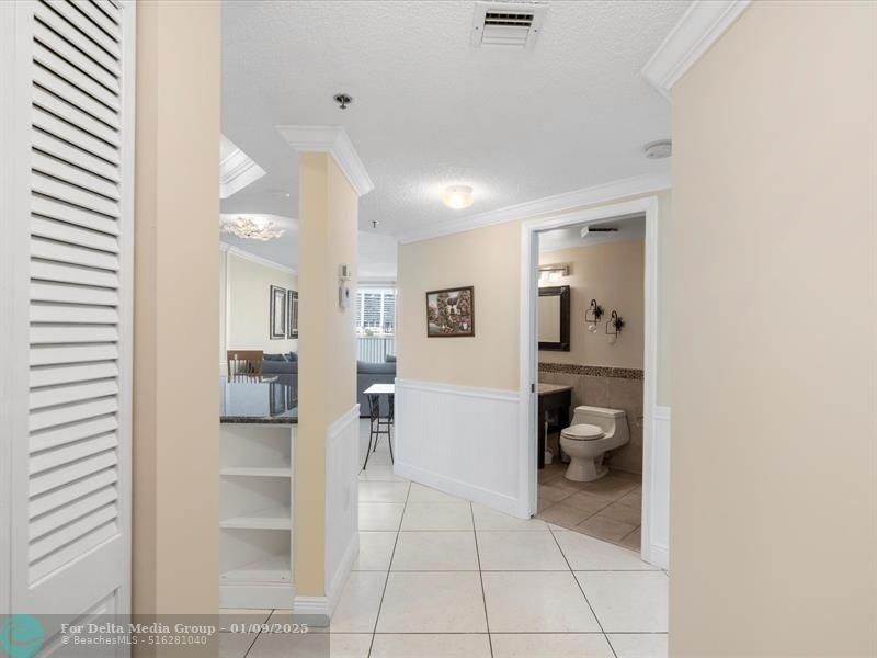 18260 N Bay Road, Unit 304, Sunny Isles Beach, FL 33160 Photo