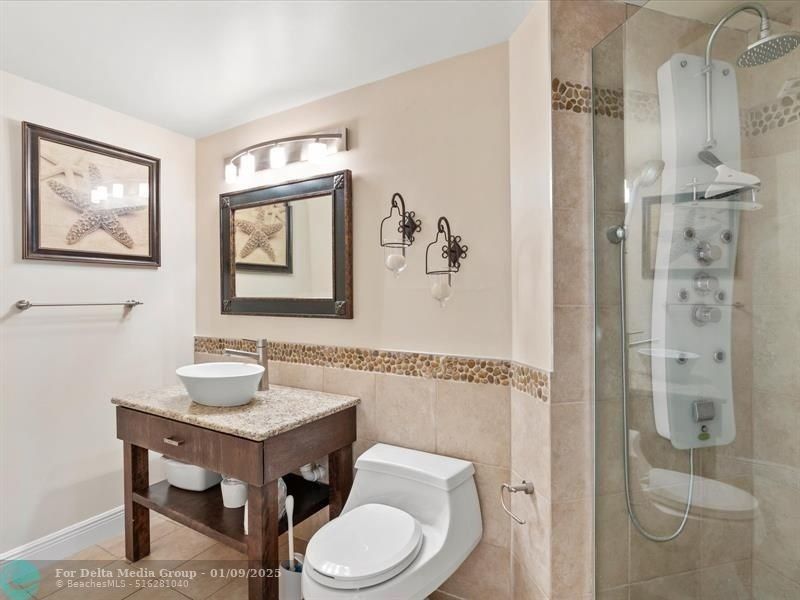 18260 N Bay Road, Unit 304, Sunny Isles Beach, FL 33160 Photo
