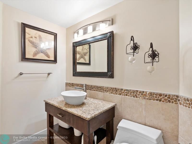 18260 N Bay Road, Unit 304, Sunny Isles Beach, FL 33160 Photo