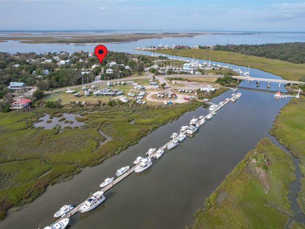 914 LADIES Street, Fernandina Beach, FL 32034