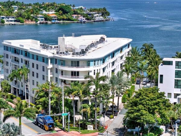 1 Century Ln, Unit 209, Miami Beach, FL 33139